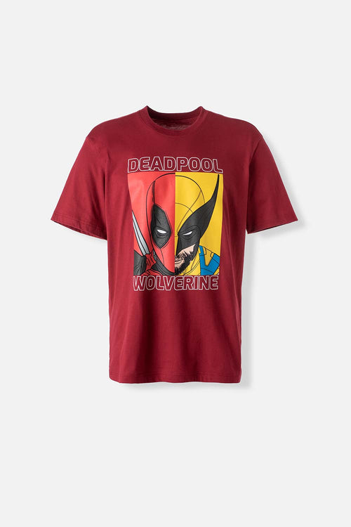 Card slide image -  POLERA  DE DEADPOOL ROJO BOSQUE MANGA CORTA GÉNERO NEUTRO