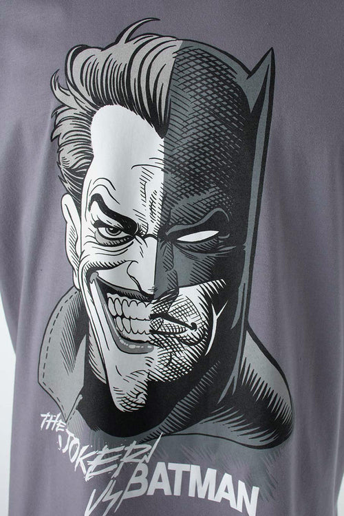 Card slide image -  POLERA  DE EL JOKER MANGA CORTA GRIS PARA HOMBRE