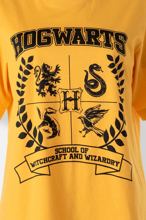 Card slide image -  POLERA  DE HARRY POTTER AMARILLA ESTAMPADA EN FRENTE PARA MUJER