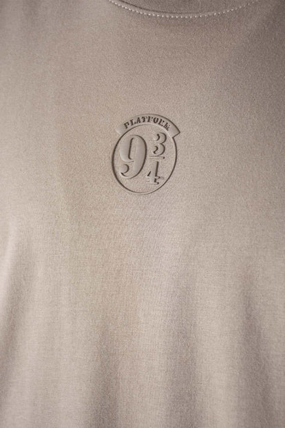  POLERA DE HARRY POTTER MANGA CORTA COLOR TAUPE PARA HOMBRE