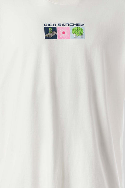  POLERA  DE RICK Y MORTY RELAX FIT MARFIL PARA HOMBRE