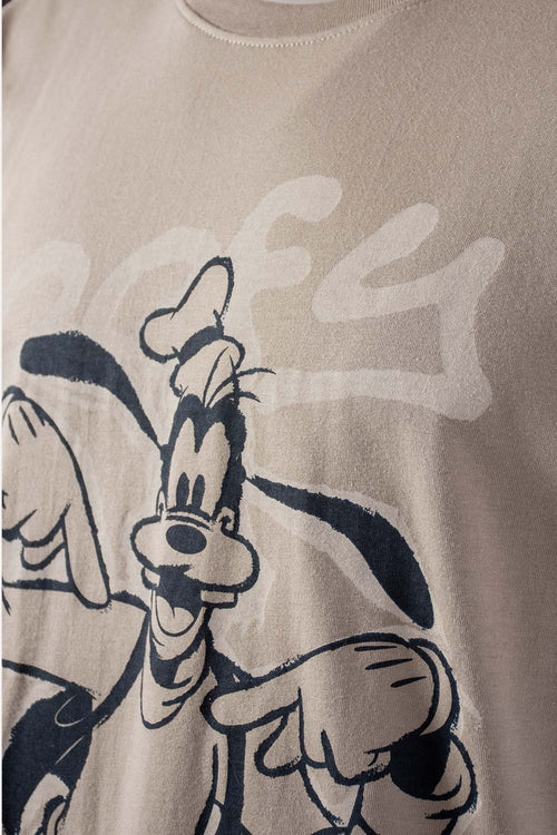 Card slide image -  POLERA  DE GOOFY MANGA CORTA TAUPE PARA HOMBRE