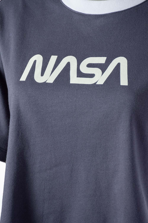 Card slide image -  POLERA DE NASA BOXY FIT PARA MUJER