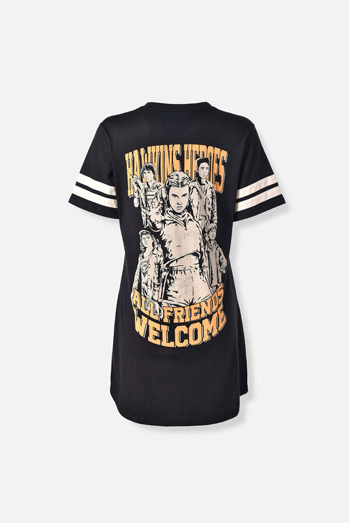 Card slide image -  PIJAMA DE STRANGER THINGS PANTALON CORTO PARA MUJER