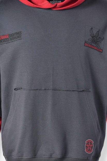  POLERON DE STRANGER THINGS CON CAPUCHA PARA HOMBRE