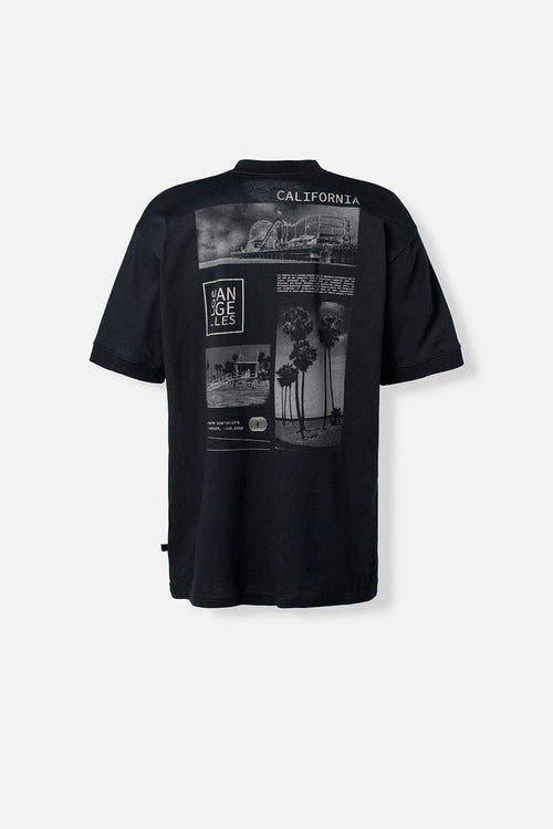 Card slide image -  POLERA  DE MOVIES NEGRA ESTAMPADA EN ESPALDA PARA HOMBRE