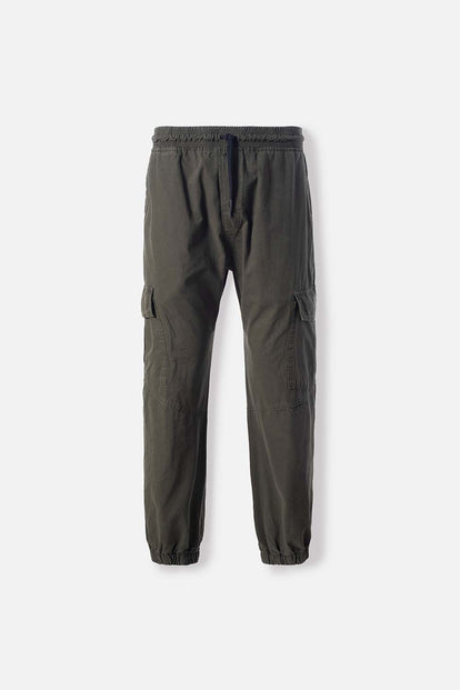  JOGGER DE MOVIES CON BOLSILLOS VERDE MILITAR PARA HOMBRE